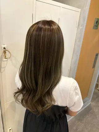 カラー 佐藤 万倫💞⭐️のヘアスタイル