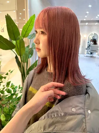 セミロング カラー レイヤー/ボブ/ 顔周り/yukinaのヘアスタイル