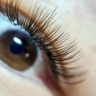 マツエク・マツパ komatsu eyelash恵比寿のマツエク・マツパデザイン