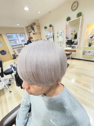 ショート カラー メンズ 🌈派手髪ハイトーン 🌈鈴木亮太🌈のヘアスタイル