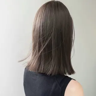 セミロング 六本松航空所属・金原 愛珠のヘアスタイル