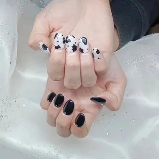 ネイル 金井 奈々のネイルデザイン