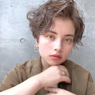 ショート カラー パーマ ヘアアレンジ 【ダメージレス施術】 【透明感】北村 拓也のヘアスタイル