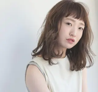 セミロング カラー パーマ セリオ　一社所属・武川 楓のヘアスタイル