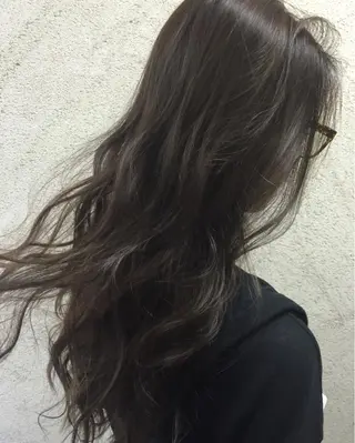 セミロング カラー 桑田 健太郎のヘアスタイル