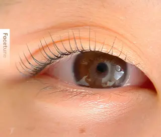 マツエク・マツパ cambiar所属・カンビ アールのマツエク・マツパデザイン