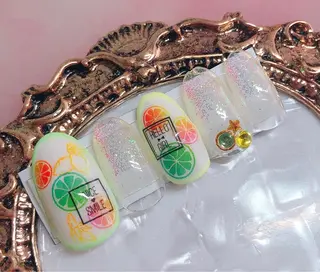 ネイル CROWN プライベートサロンのネイルデザイン