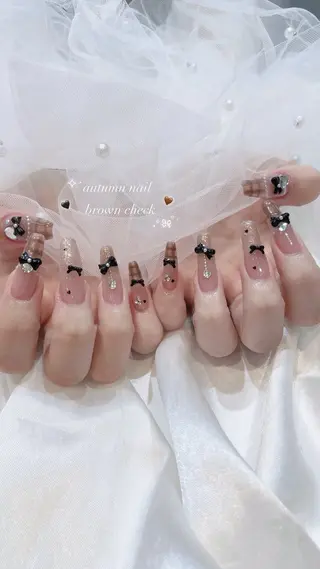 ネイル classic 新横浜所属・山田 暉のネイルデザイン