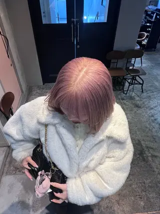 ショート カラー 木原 めいのヘアスタイル