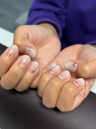 ネイル 佐藤 渚紗のネイルデザイン