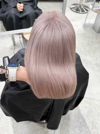 ミディアム カラー PELE/ハイトーン /NATSUKIのヘアスタイル