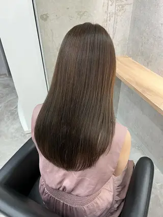 ロング 奥野碧🌈艶髪 /ダメージレスカラーのヘアスタイル