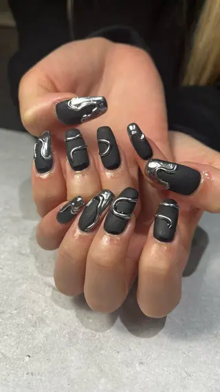 ネイル 🤎Two ERI🤎のネイルデザイン