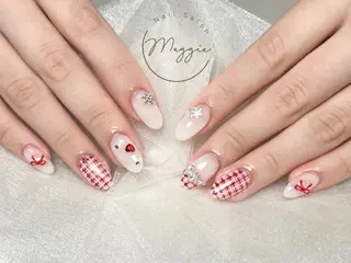 ネイル Maggie Nail🦩のネイルデザイン