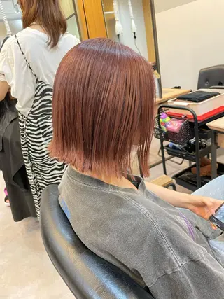 ミディアム カラー akane .のヘアスタイル