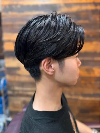 ショート メンズ 丸山 早紀のヘアスタイル