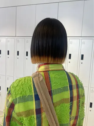 ショート カラー laff 新宿所属・ボブ/ケアパーマ/ レイヤー/縮毛矯正のヘアスタイル