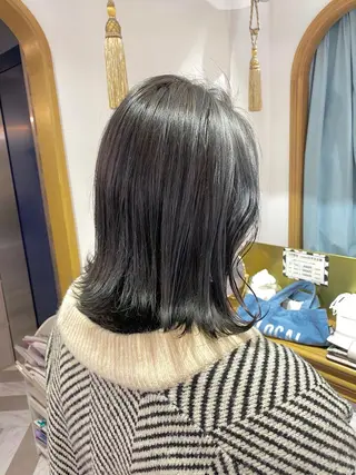 ショート レイヤーカット /透明感カラー西田のヘアスタイル