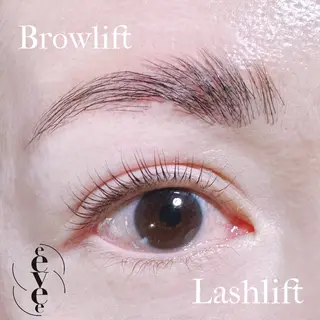 アイブロウ プライベートサロン eeveeのエステ・リラクイメージ