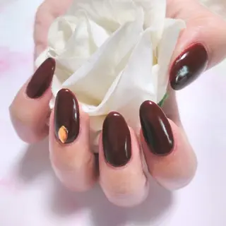 ネイル エステとネイル ローズコンフォートのネイルデザイン