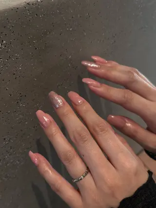 ネイル DEEokazaki momonaのネイルデザイン