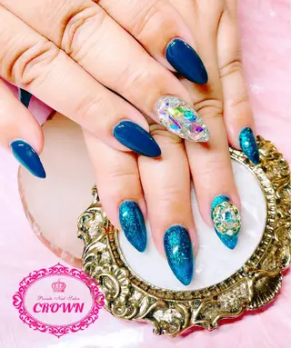 ネイル CROWN プライベートサロンのネイルデザイン