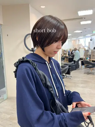 ショート カラー 初めてのショート お任せください✂️のヘアスタイル