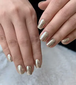 ネイル Kaka_ パラジェル、長さだしのネイルデザイン