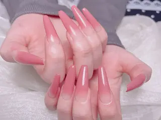 ネイル KARI ネイルサロンのネイルデザイン