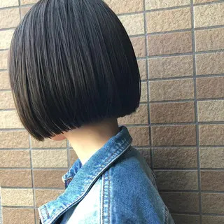 ショート StellA所属・アートディレクター ワダヒサノリのヘアスタイル