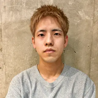 ショート メンズ/スパイキー ブリーチ//RUKIのヘアスタイル