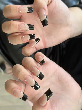 ネイル Mona【パラジェル ・長さ出し専門店】のネイルデザイン