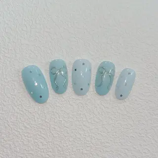 ネイル アネラ もか.⋆𝜗𝜚のネイルデザイン