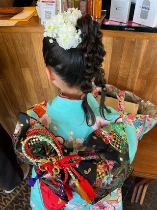 セミロング TAKAHASHI REIKAのヘアスタイル