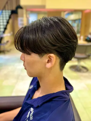 メンズ 韓国レイヤー/センタ ーパート/坂本翔のヘアスタイル