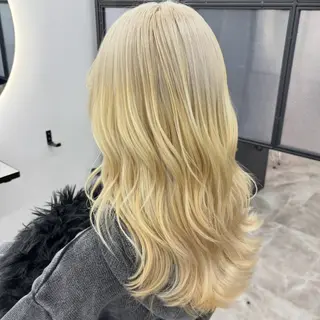 ロング カラー Ren. 🦋デザインカラーのヘアスタイル