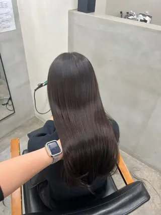 ロング カラー 中山 琴葉のヘアスタイル