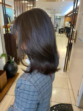 ミディアム カラー ナナナパレナ所属・NARUSE✂︎ カラースペシャリストのヘアスタイル