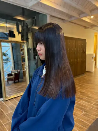 ロング ハイトーン/デザイン カラー/るいのヘアスタイル