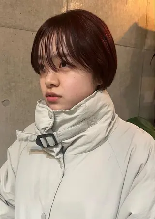 ショート カラー 韓国ボブ/レイヤー カット/ EMIRIのヘアスタイル