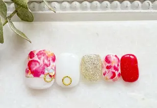 ネイル Satomi  のネイルデザイン