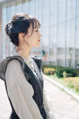 ミディアム 杉野 まみのヘアスタイル