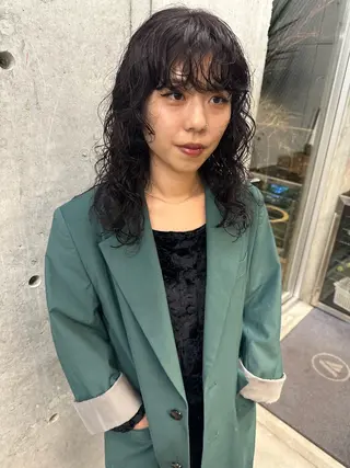 セミロング パーマ お悩み解決パーマ hana🩰のヘアスタイル