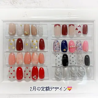 ネイル アネラ もか.⋆𝜗𝜚のネイルデザイン