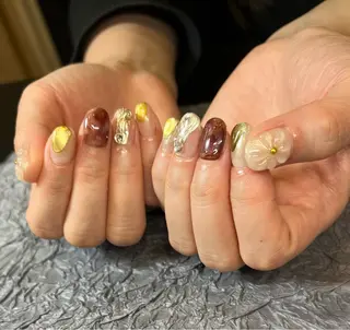 ネイル S. SAYAのネイルデザイン