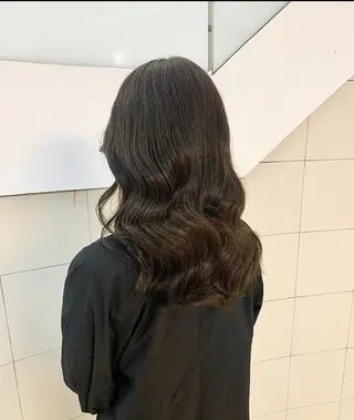 カラー 【韓国艶カラー🎀】 添田 菜摘のヘアスタイル