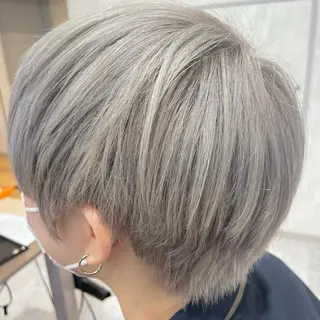 ショート カラー ヘアアレンジ 仲間 菜々世のヘアスタイル