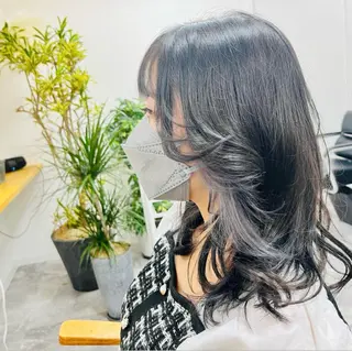 ミディアム hoNua. 栄/透明感カラーのヘアスタイル