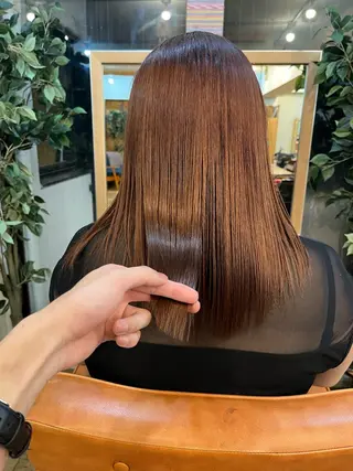 セミロング ⚪️髪質改善 縮毛 店長 コウ⚪️のヘアスタイル