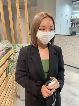 ショート カラー A/LEE所属・久保田 千尋のヘアスタイル